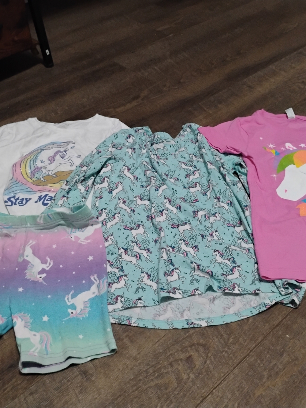 Unbranded Kids Unicorn Pajama Set in Mint & Pink Size 8/10 X